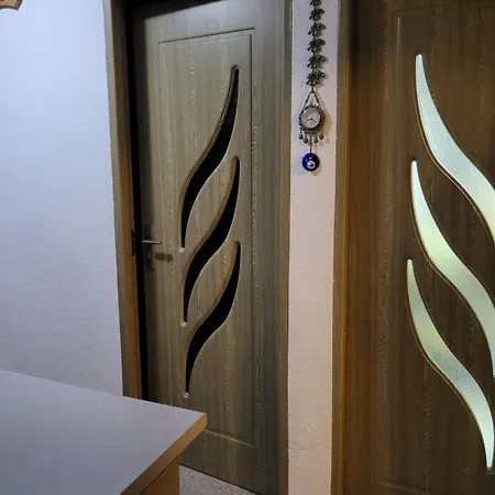 Apartament *